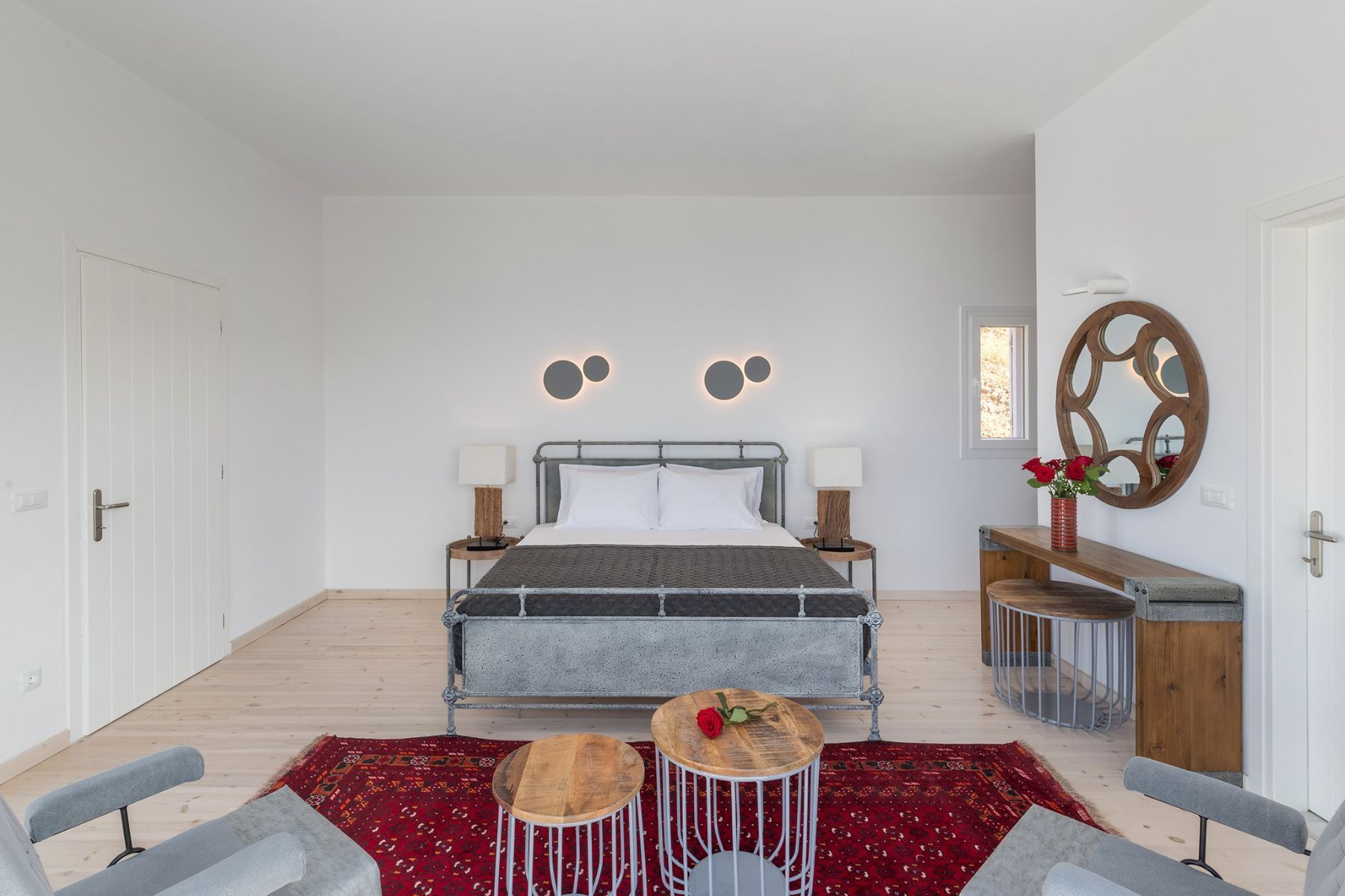 Ember villa photo.